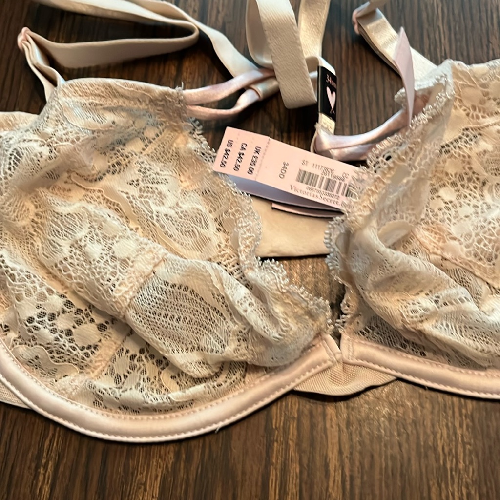 Victorias Secret Brand New Bra
